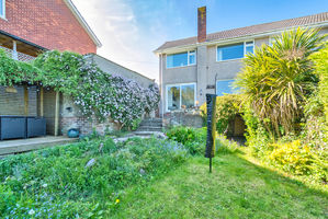 Photo 7- click for photo gallery